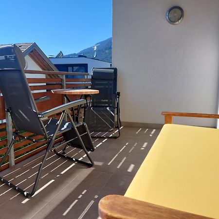 Alping Apartments Brunico Bagian luar foto