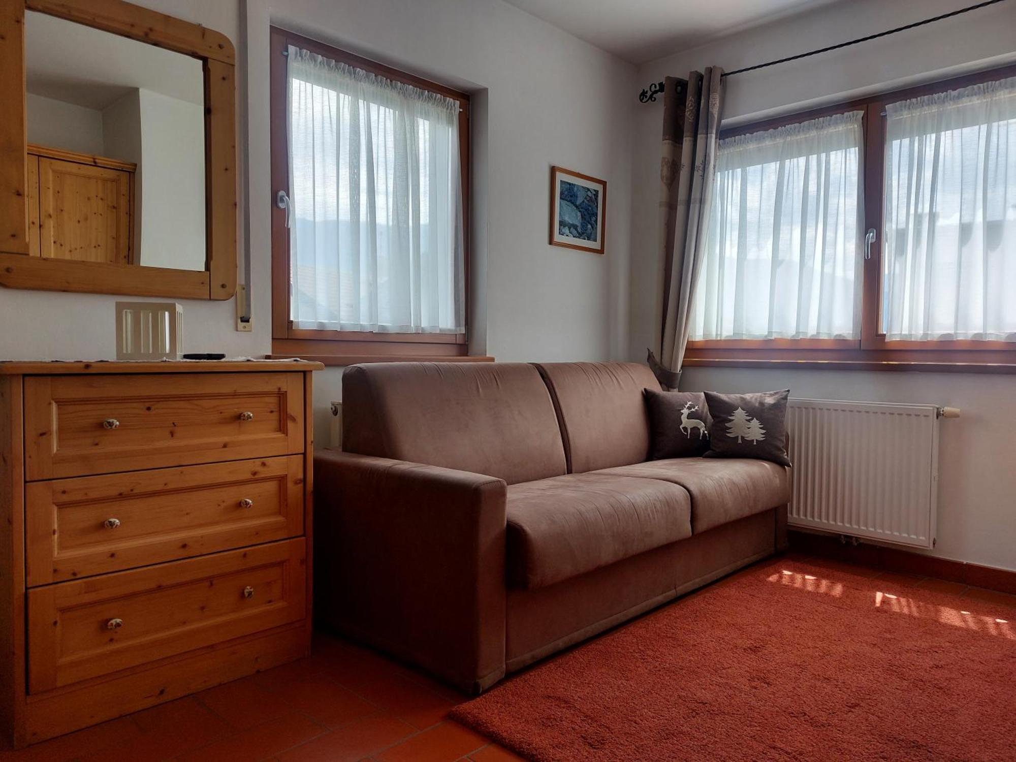Alping Apartments Brunico Bagian luar foto